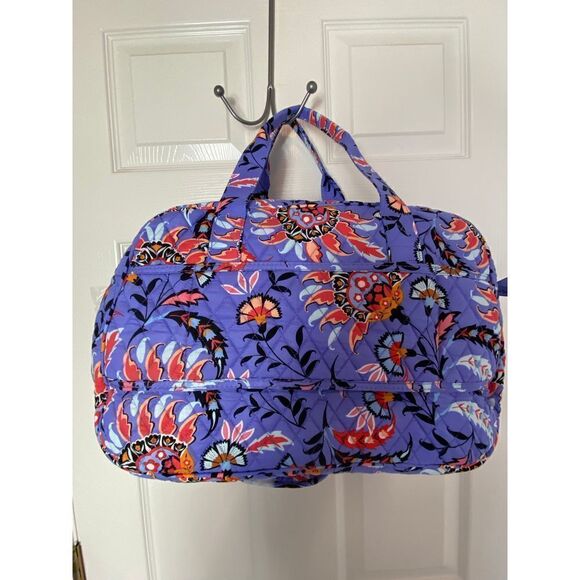 Vera Bradley Compact Travel Bag - Mural Garden - Picture 4 of 7